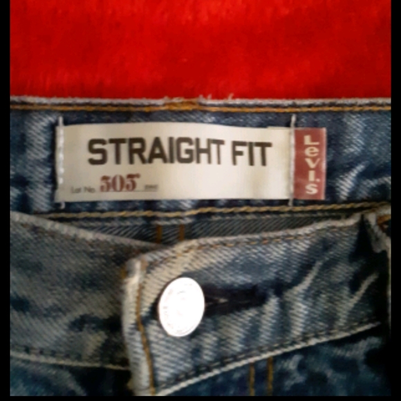 Levi Jeans - Picture 2 of 4